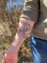 Hops Vine Temporary Tattoo, Black Line Tattoo, Botanical, Nature, Beer Lover Gift, Brewery Gift